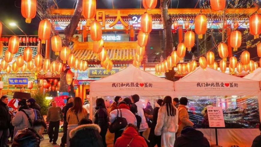 管家婆免费开奖大全发烧,黄子琪因《消失的她》患深海恐惧症,精准解释落实及其象征意义_iosV1.62